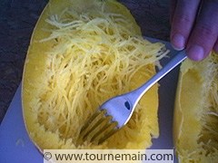 Cuire la courge spaghetti - étape 4